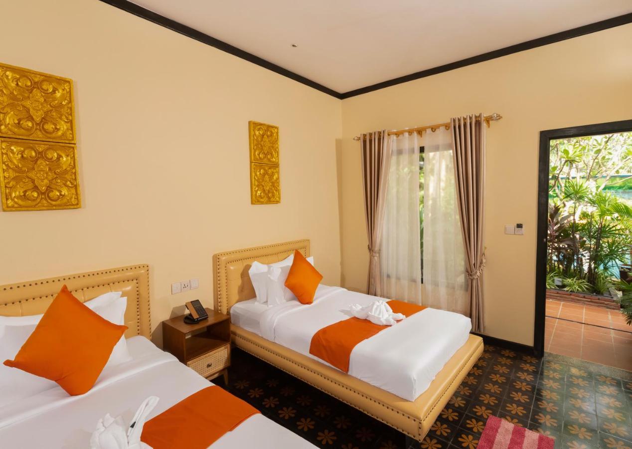 Ravady D'Angkor Hotel Siem Reap Exterior photo