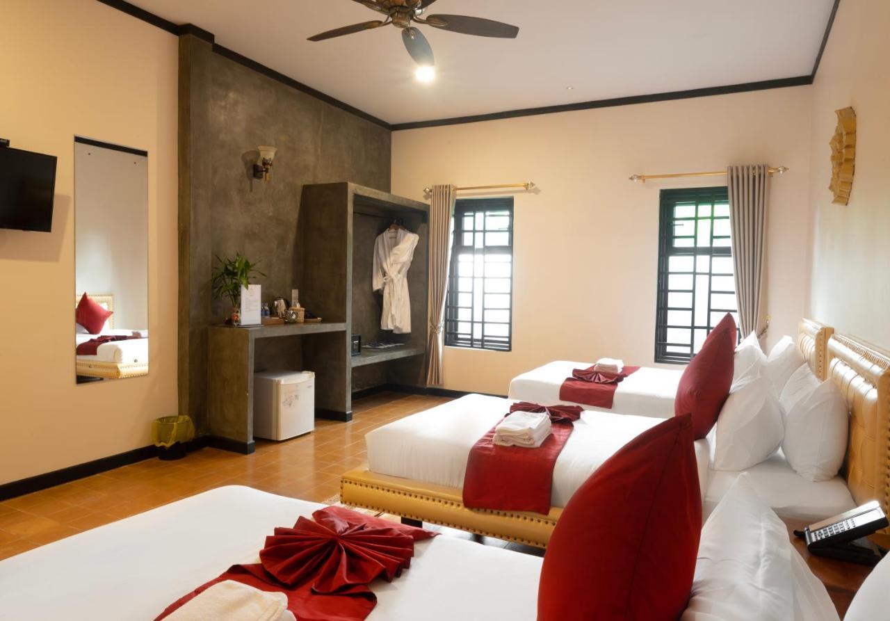 Ravady D'Angkor Hotel Siem Reap Exterior photo