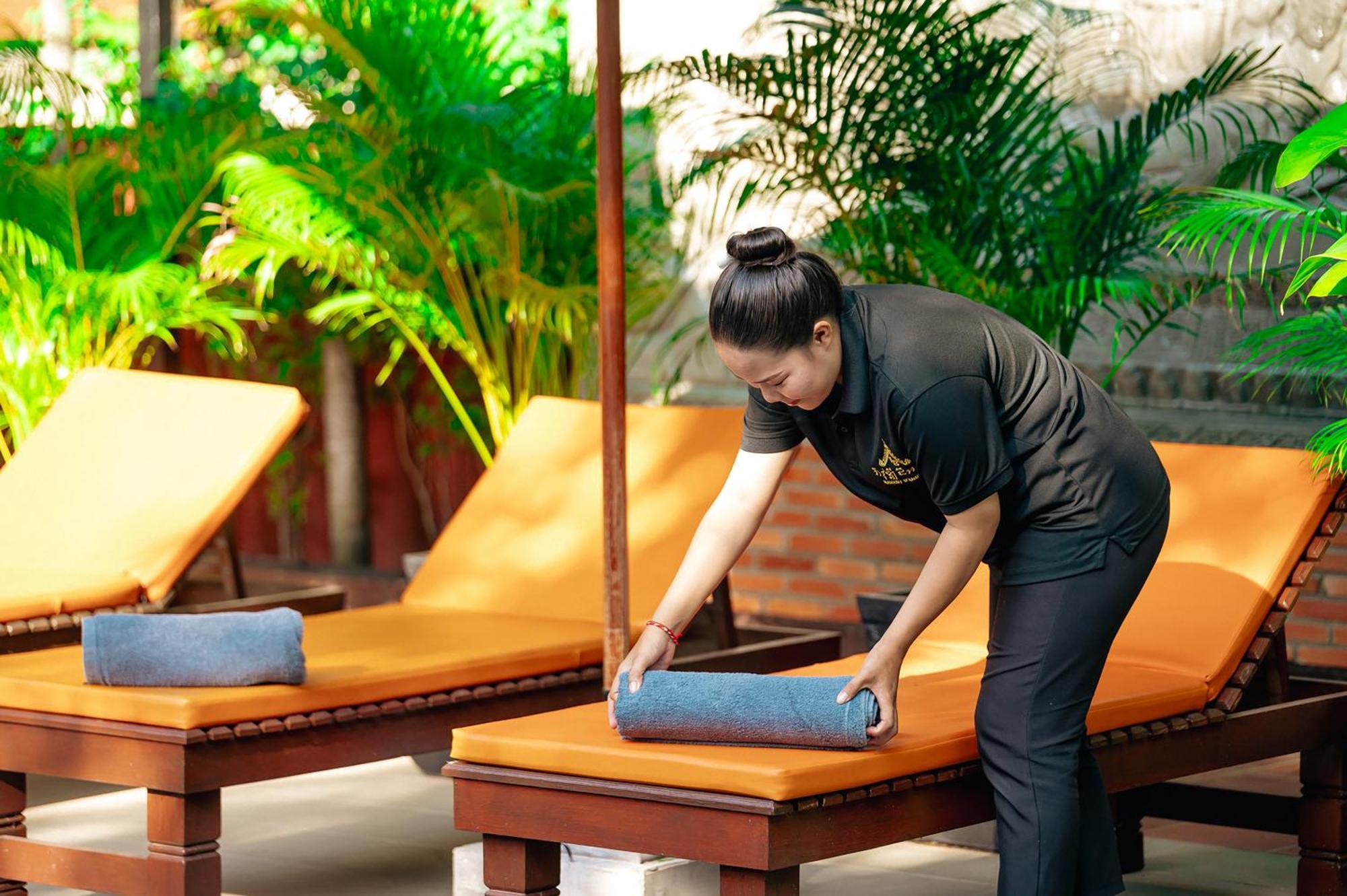 Ravady D'Angkor Hotel Siem Reap Exterior photo