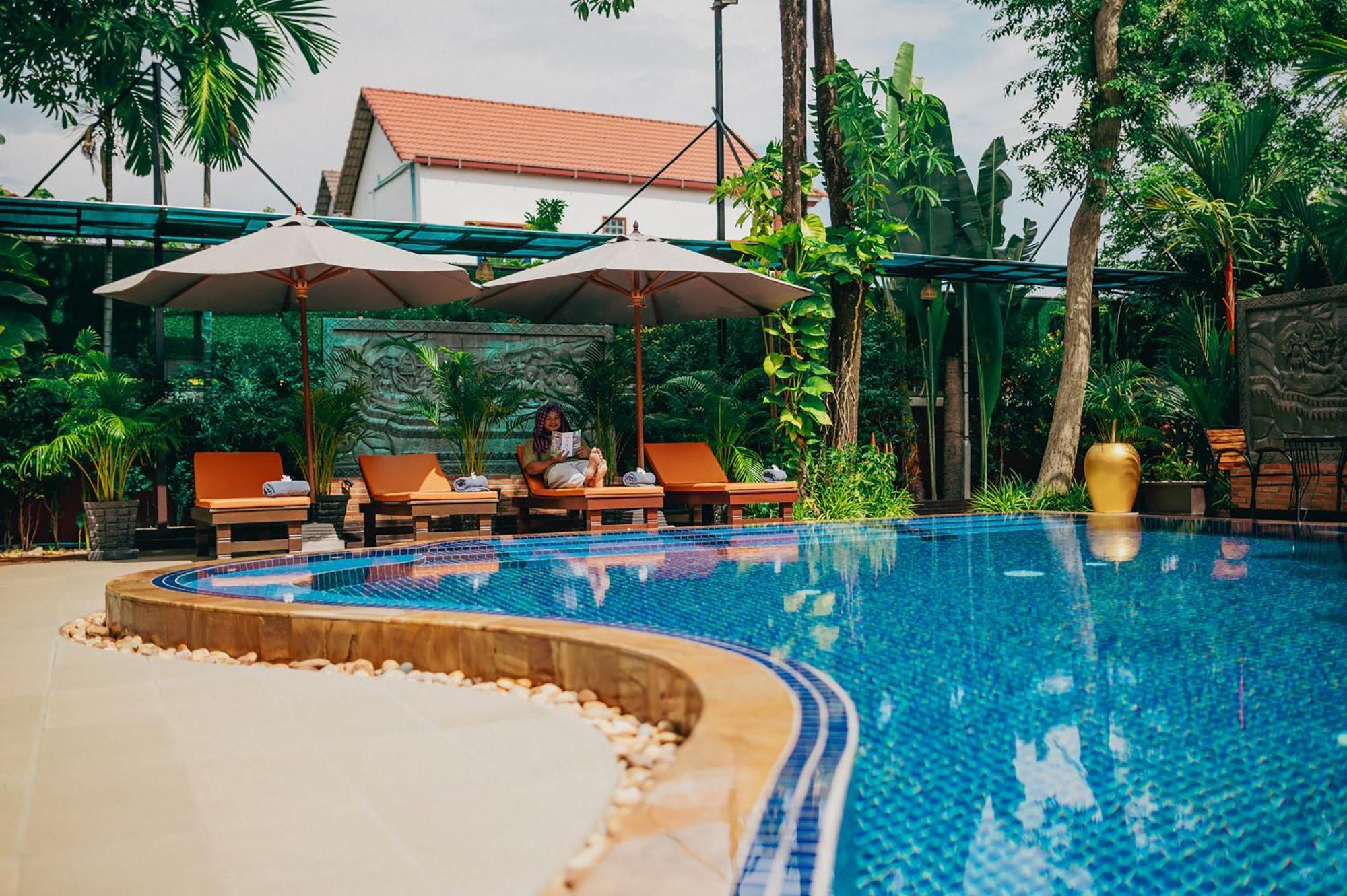 Ravady D'Angkor Hotel Siem Reap Exterior photo